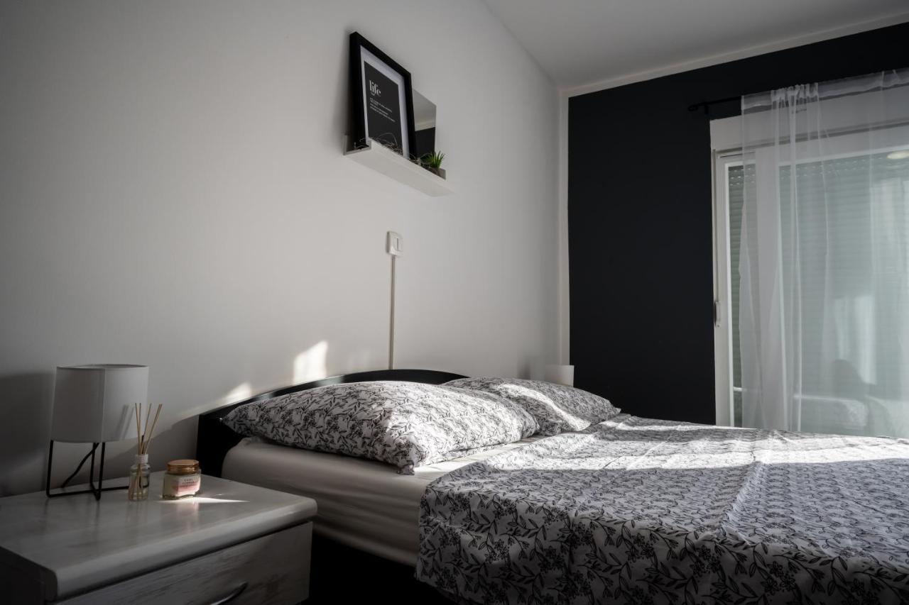 Hedonist Apartment Sibenik Bagian luar foto